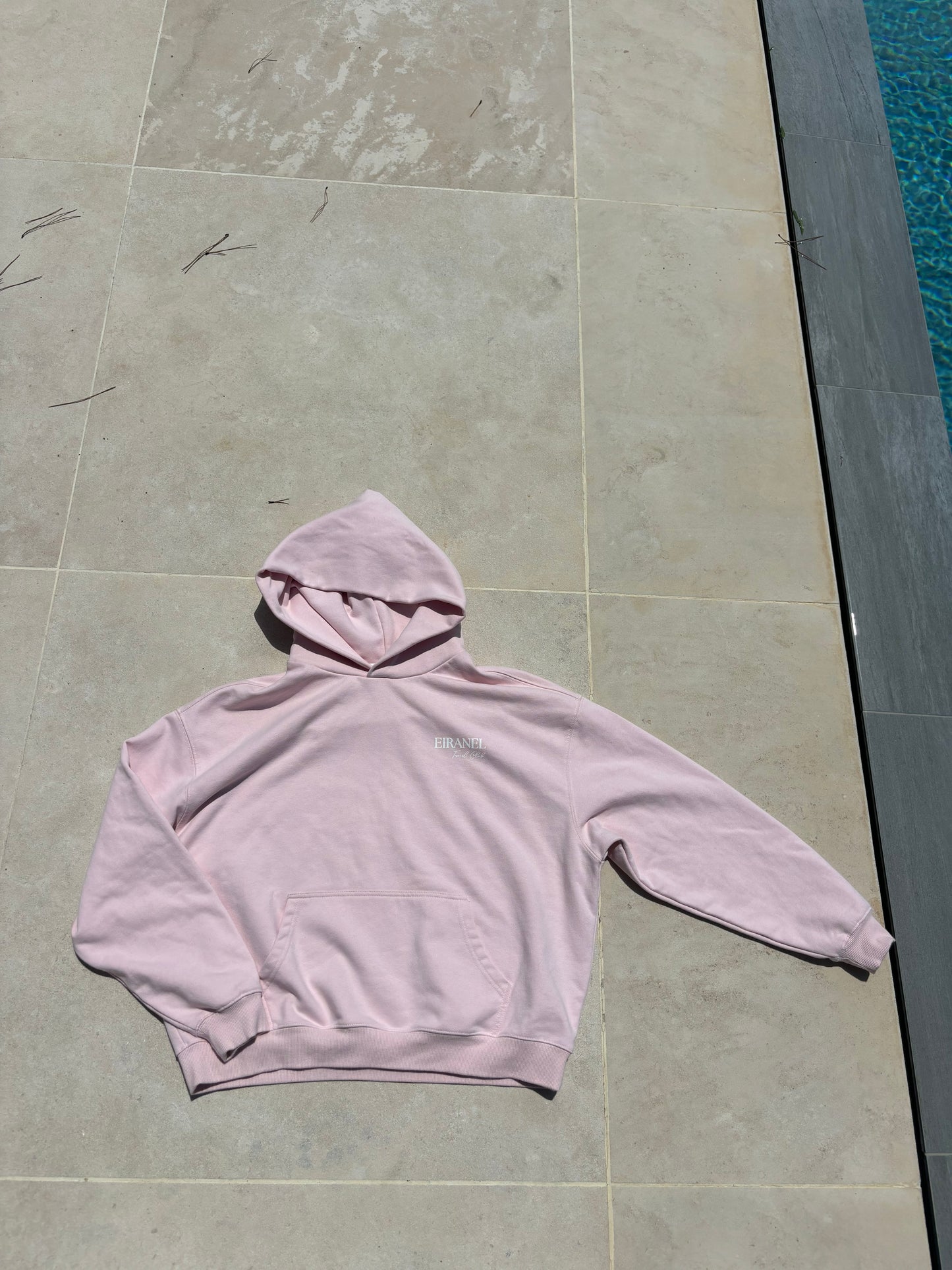 Eiranel Travel Club Hoodie Pink